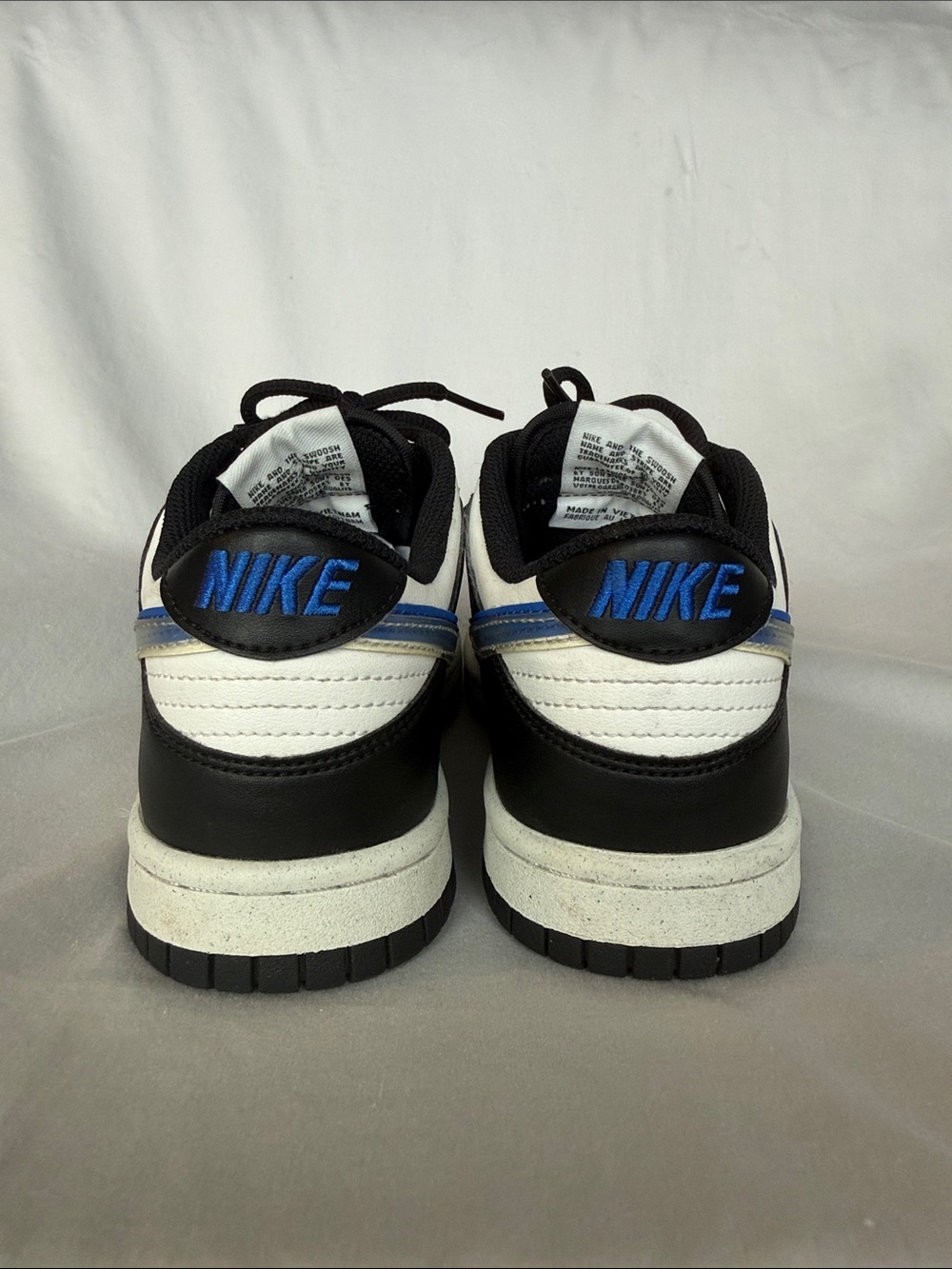 Nike Dunks Big Kids (GS) - Picture 4 of 4
